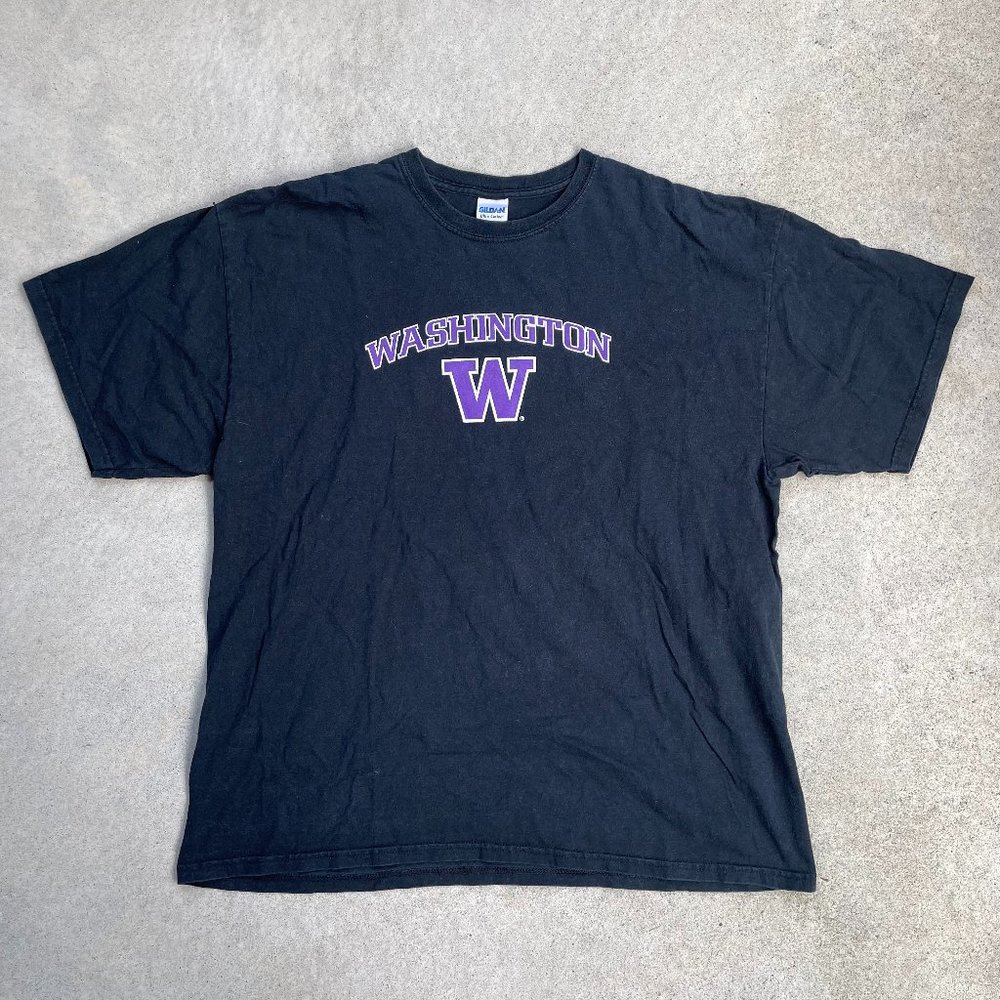 5/$50🎄 Vintage Washington Huskies University T Shirt - Size 2XL